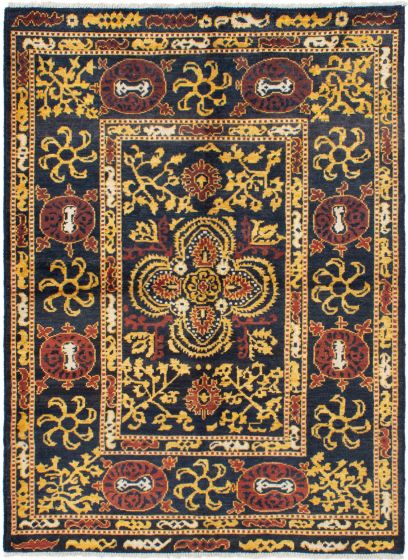 Indian Shalimar 6'6" x 8'9" Hand-knotted Wool Rug 