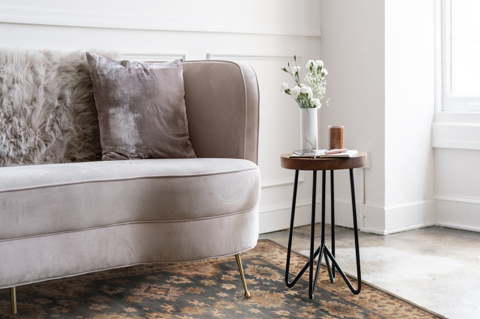 ECARPETGALLERY Oushak rug in living room